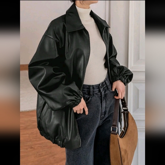 Jackets & Blazers - Women's Oversized Black Faux Leather Jacket
